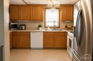 302 Chevis, Savannah, GA 31419 - Photo 8