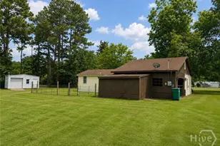 302 Chevis, Savannah, GA 31419 - Photo 2