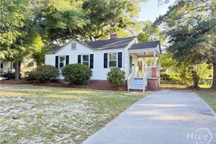 2224 Greenwood St, Savannah, GA 31404 - Photo 2
