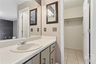 388 Meloney Dr, Hinesville, GA 31313 - Photo 16