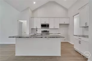 722 Highland Cir, Richmond Hill, GA 31324 - Photo 12