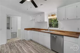 808 Meadow Lake Dr, Hinesville, GA 31313 - Photo 6
