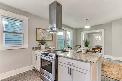 513 E 36th Street, Savannah, GA 31401 - Photo 14