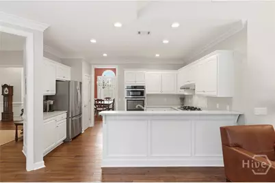 106 Palm Grove Court, Savannah, GA 31410 - Photo 10