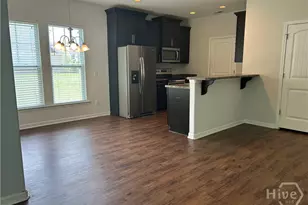 79 Crystal Lake Dr, Savannah, GA 31407 - Photo 8