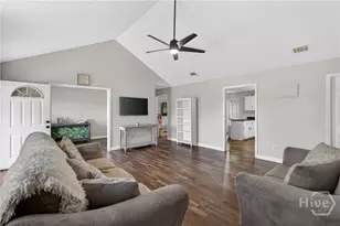 939 Ruth Dr, Hinesville, GA 31313 - Photo 8