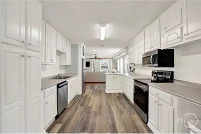 1406 Jones Avenue, Tybee Island, GA 31328 - Photo 12