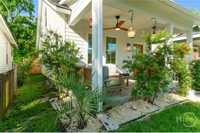 711 32nd Street E, Savannah, GA 31401 - Photo 4