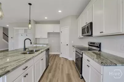170 Hanover Place, Richmond Hill, GA 31324 - Photo 12