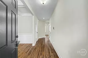 346 Coconut Dr, Bloomingdale, GA 31302 - Photo 2