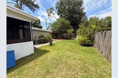 2206 N Fernwood Drive, Savannah, GA 31404 - Photo 24