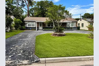 2206 N Fernwood Drive, Savannah, GA 31404 - Photo 1