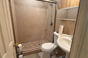 2206 N Fernwood Dr, Savannah, GA 31404 - Photo 18