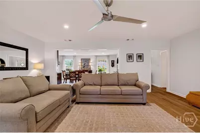 8607 Kent Drive, Savannah, GA 31406 - Photo 10