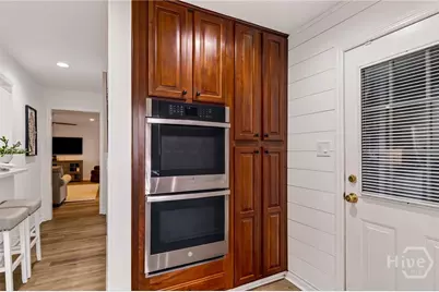 8607 Kent Drive, Savannah, GA 31406 - Photo 14