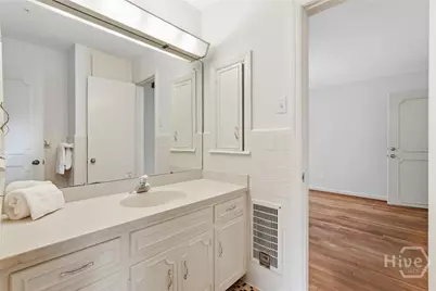 5729 Colonial Drive, Savannah, GA 31406 - Photo 20