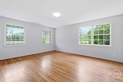 5729 Colonial Drive, Savannah, GA 31406 - Photo 18