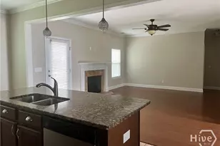 73 Waverly Ln, Richmond Hill, GA 31324 - Photo 4