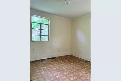 1110 W 49th Street, Savannah, GA 31401 - Photo 8