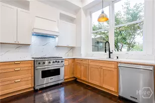 315 W Bolton St, Savannah, GA 31401 - Photo 14