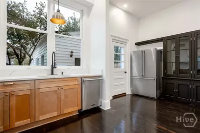 315 W Bolton Street, Savannah, GA 31401 - Photo 16