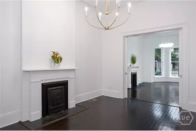 315 W Bolton Street, Savannah, GA 31401 - Photo 12