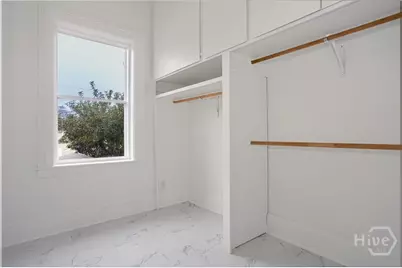 315 W Bolton Street, Savannah, GA 31401 - Photo 12
