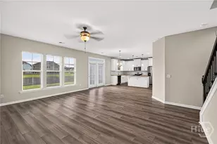 48 Shoefstall St, Savannah, GA 31407 - Photo 12