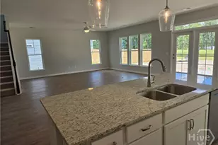 204 Brookline Dr, Savannah, GA 31407 - Photo 12