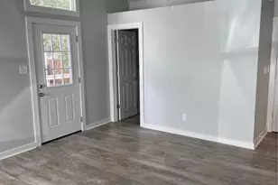 6916 Johnny Mercer Blvd, Savannah, GA 31410 - Photo 8