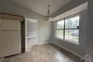 528 Wild Turkey Rd, Savannah, GA 31406 - Photo 6