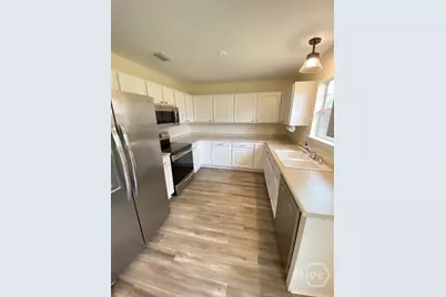 117 Hopeland Drive, Savannah, GA 31419 - Photo 8