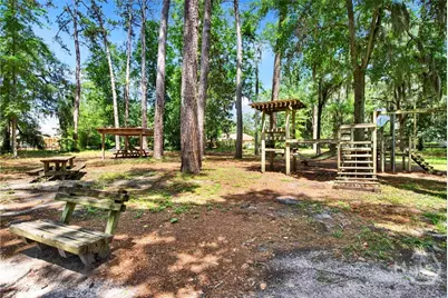200 Kinzie Avenue, Savannah, GA 31404 - Photo 36