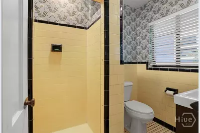 404 Gordonston Avenue, Savannah, GA 31404 - Photo 24