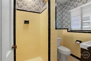 404 Gordonston Ave, Savannah, GA 31404 - Photo 24