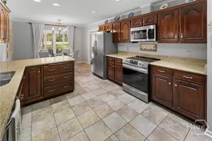 118 Pine Lakes Ave, Savannah, GA 31405 - Photo 14