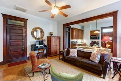 305 W Duffy Street W #C, Savannah, GA 31401 - Photo 16
