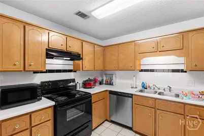 757 Melissa Drive, Hinesville, GA 31313 - Photo 10