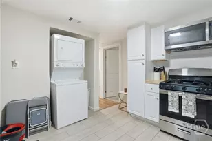 31 Lissner Ave, Savannah, GA 31408 - Photo 12