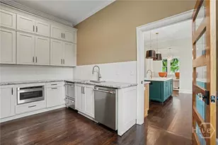 111 E 49th St, Savannah, GA 31405 - Photo 14