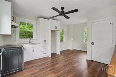 111 E 49th Street, Savannah, GA 31405 - Photo 56
