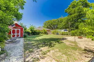 1610 E 50th St, Savannah, GA 31404 - Photo 42
