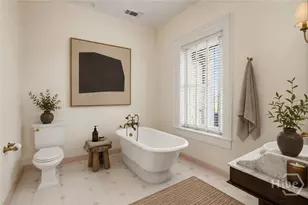 110 W Gaston St, Savannah, GA 31401 - Photo 28