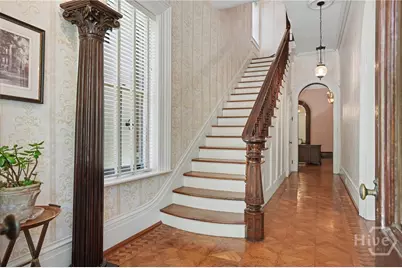 110 W Gaston Street, Savannah, GA 31401 - Photo 6