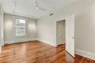31 E Jones St, Savannah, GA 31401 - Photo 16