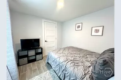 528 E 37th Street #A, Savannah, GA 31401 - Photo 10