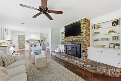 8305 Meadowbrook Road, Savannah, GA 31406 - Photo 10