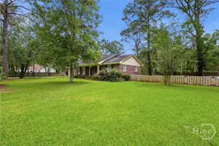 126 Houston St, Pooler, GA 31322 - Photo 2