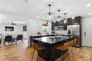 9 Drake Dr, Savannah, GA 31406 - Photo 8