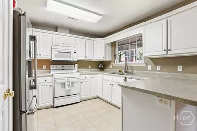 306 Wild Heron Road, Savannah, GA 31419 - Photo 6